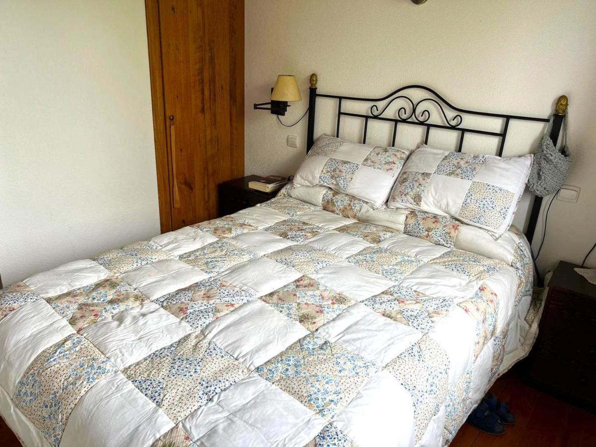 Casa Adosada Para Familias En Santa Leocadia Sainte-Léocadie Eksteriør billede