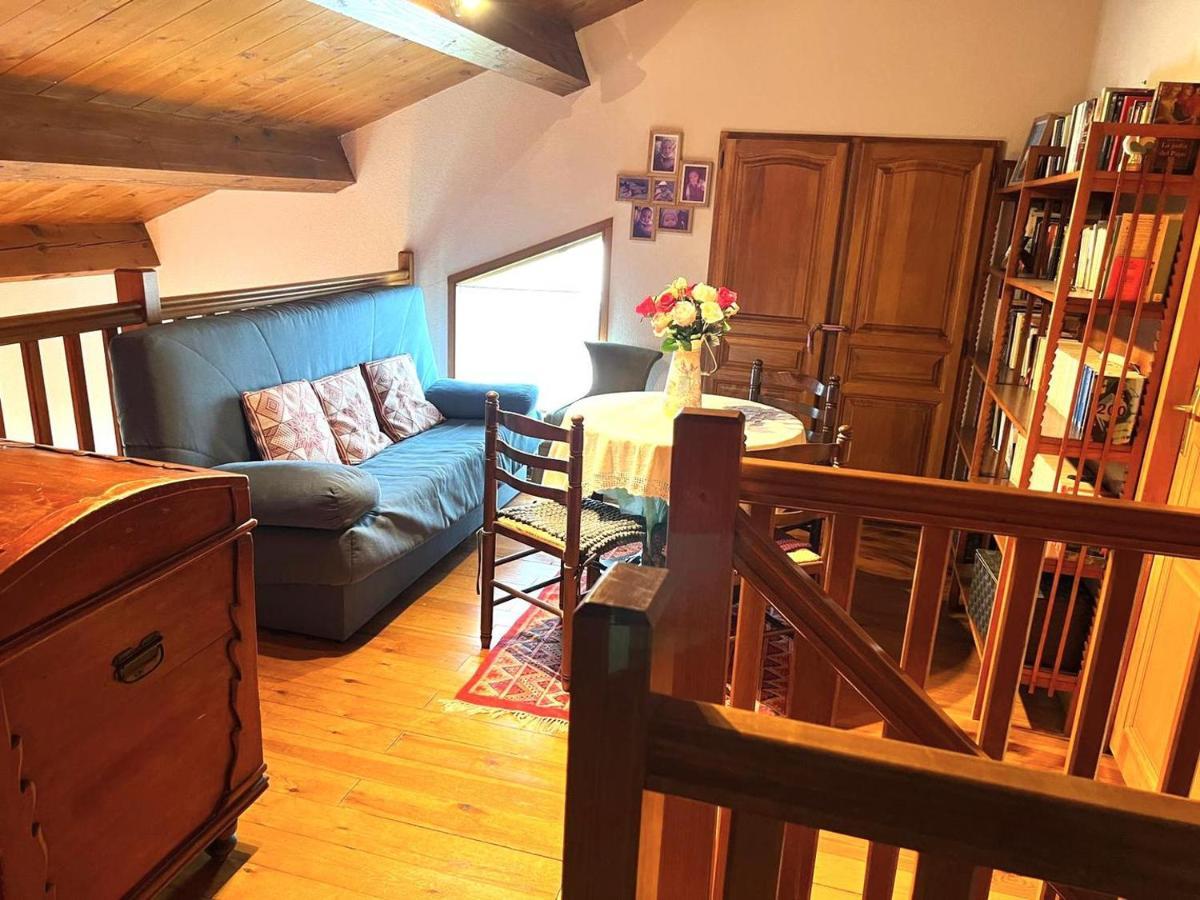 Casa Adosada Para Familias En Santa Leocadia Sainte-Léocadie Eksteriør billede