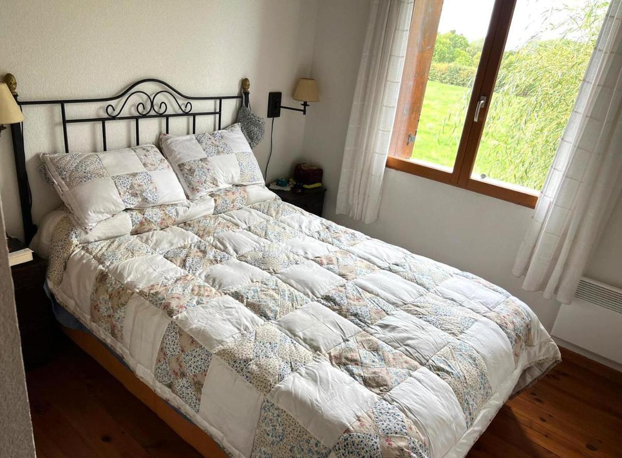 Casa Adosada Para Familias En Santa Leocadia Sainte-Léocadie Eksteriør billede